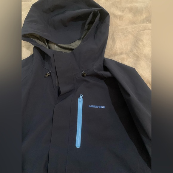 Lands End hooded navy blue rain jacket. - Picture 2 of 5
